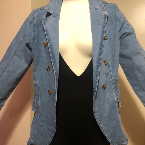 NWT Denim jacket - Picture 4 of 9